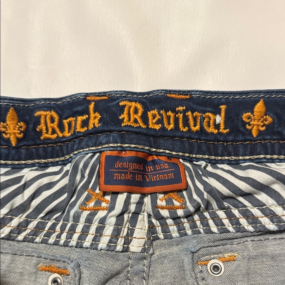 Rock Revival Betty Easy Boot Jeans Size 30 - Picture 2 of 16